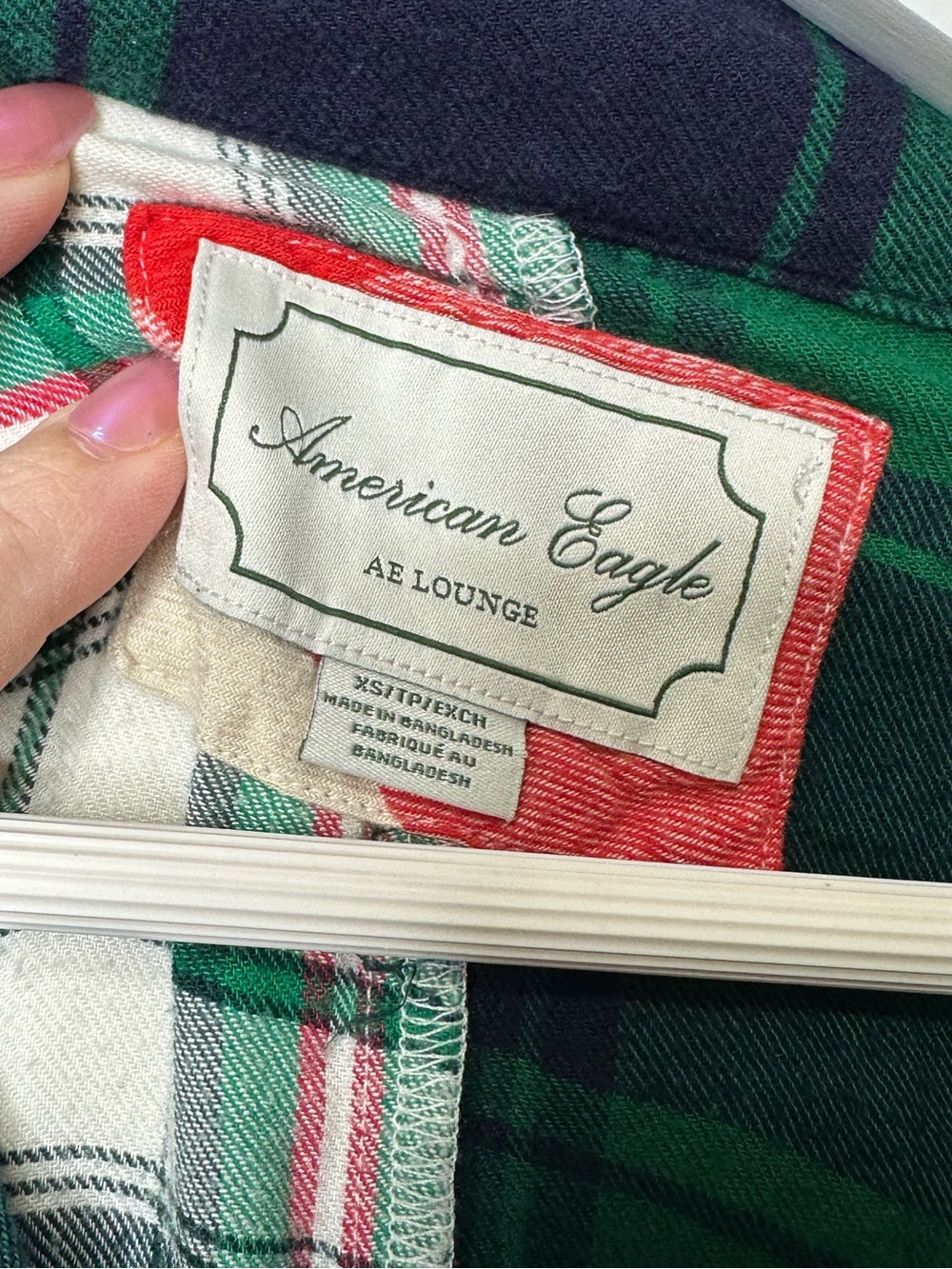 American Eagle Outfitters Lounge  Green Plaid‎ Cropped Button-Up Shirt XS - Picture 2 of 6